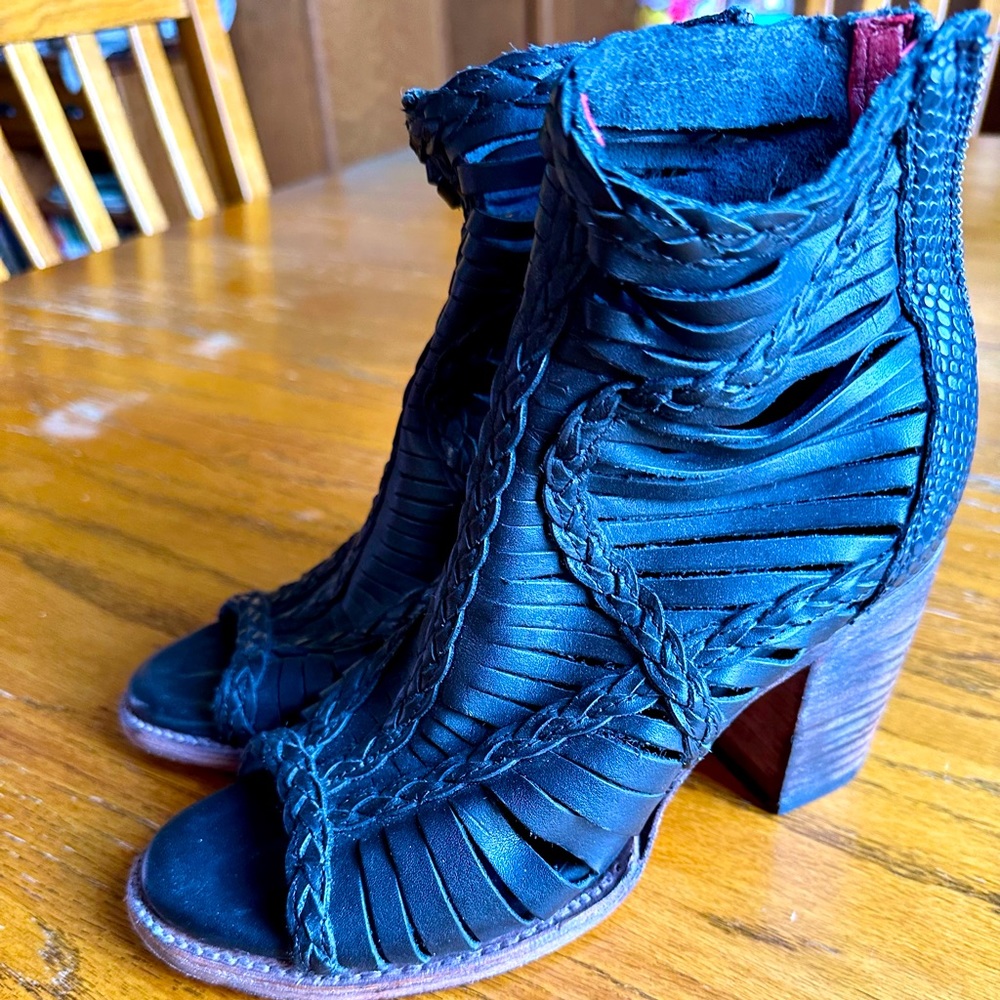 Freebird Black Heels (only worn twice)!!